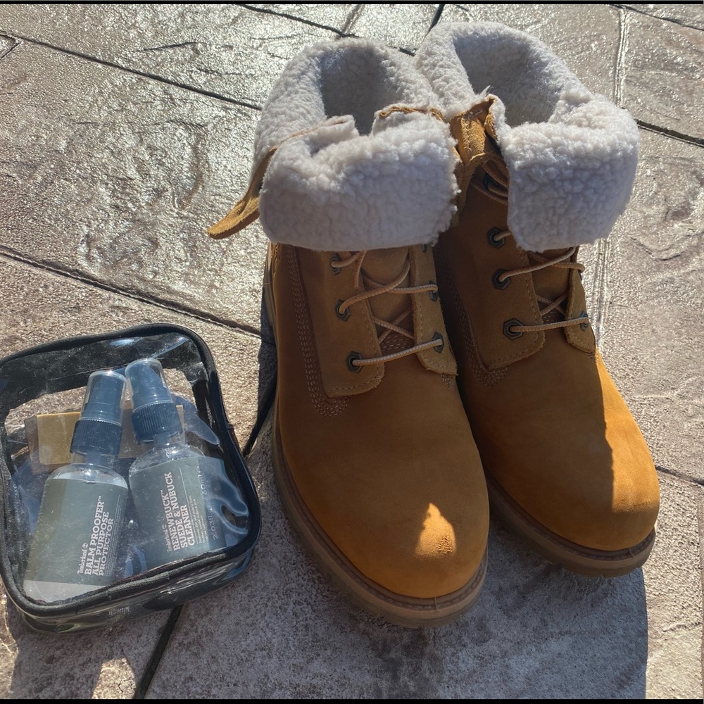 Timberland Women’s Jayne Fleece Waterproof Boots